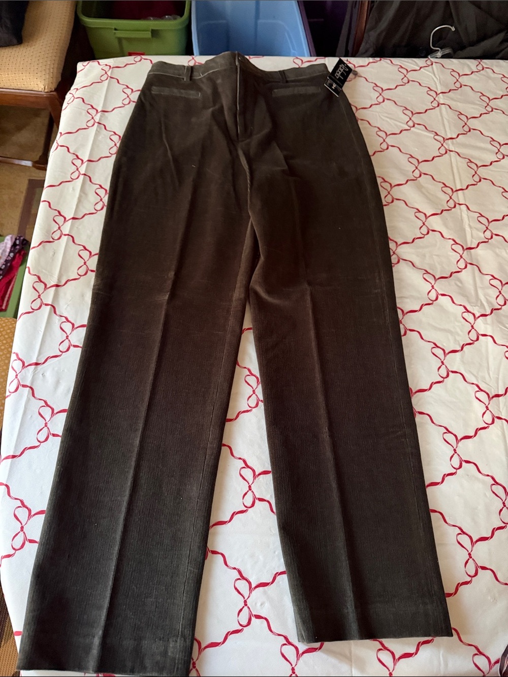 NWT Rafaella Womens Straight-Leg stretch fine wale Corduroy Pants in Brown